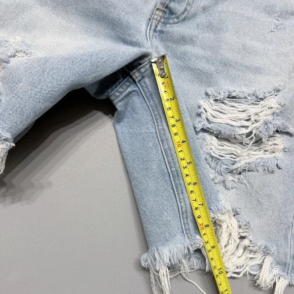 Abercrombie & Fitch Women’s Light Blue High Rise Denim Shorts Distressed Size 6 - Picture 7 of 10